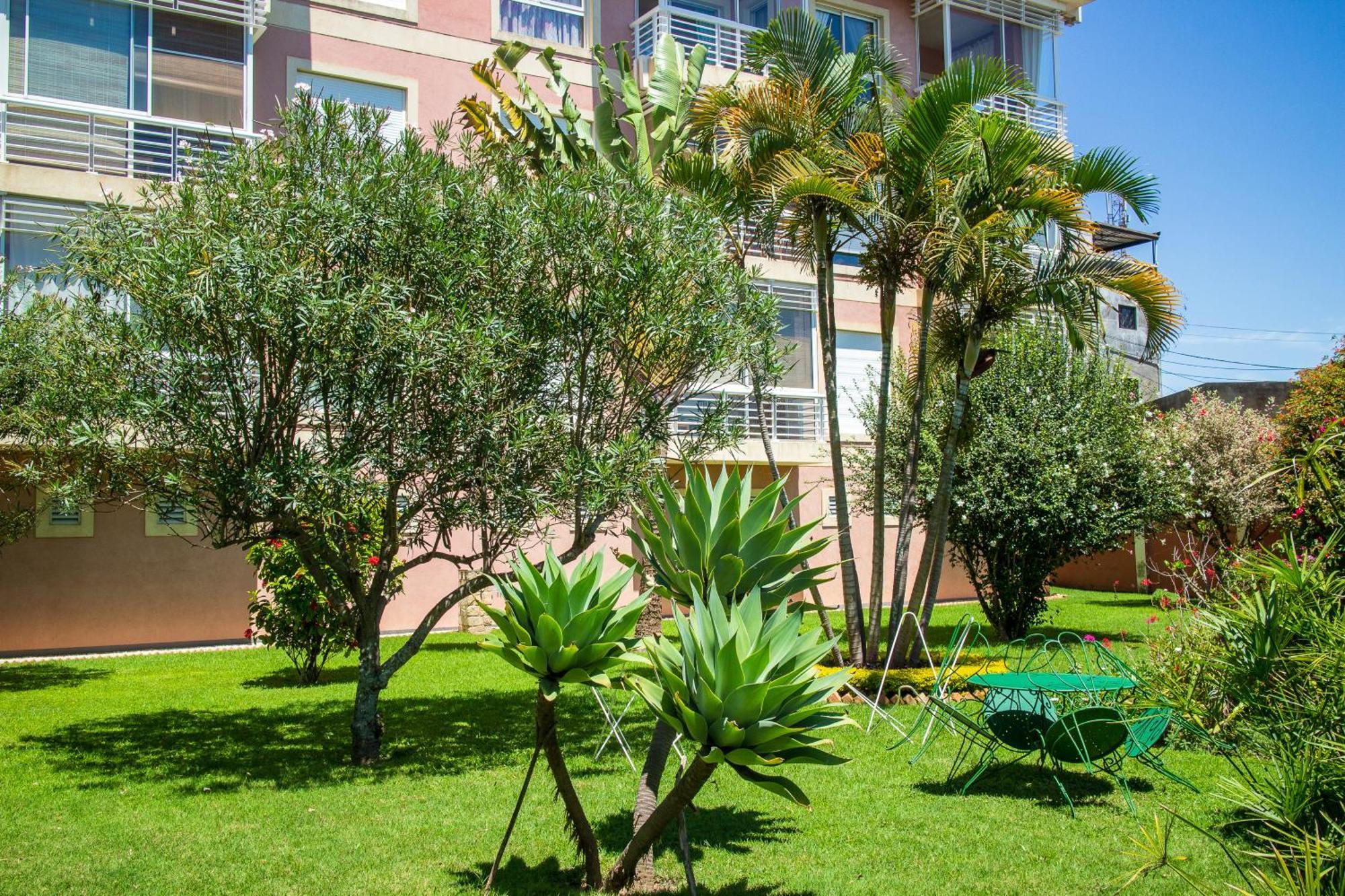 Appartements En Residence Антананариву Экстерьер фото